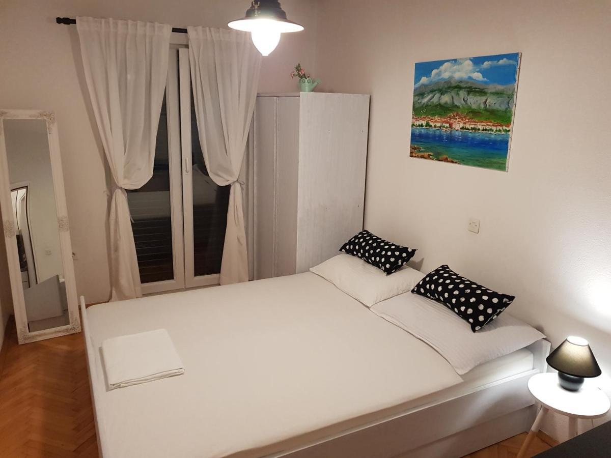 Ferienwohnung Studio Flat For 2 Makarska Exterior foto